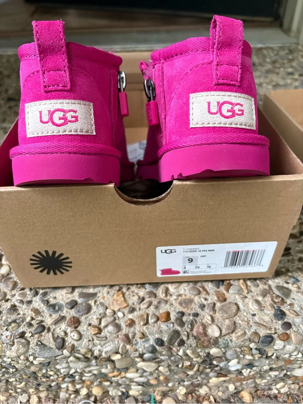 UGG Kids Mini Boot in Hot Pink Suede